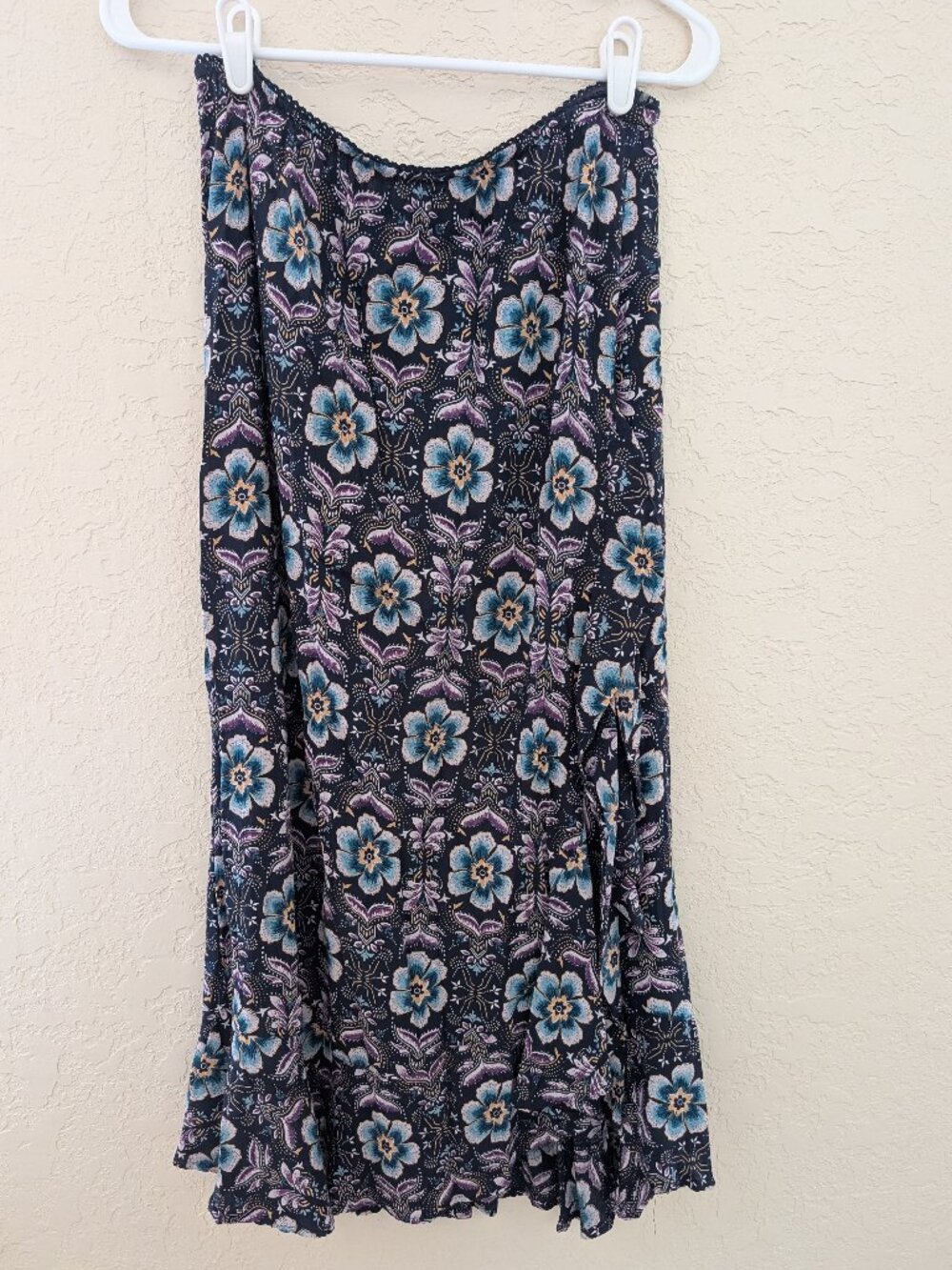 Vintage Bunulu 100% Rayon Floral Hibiscus 90's Midi Skirt Ruffle Size M